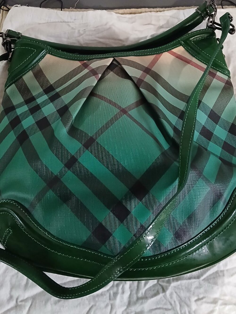 BURBERRY NOVACHECK GREEN HOBO BAG - Picture 8 of 9